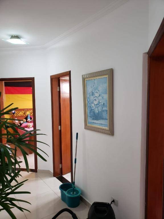 Casa à venda com 3 quartos, 230m² - Foto 18