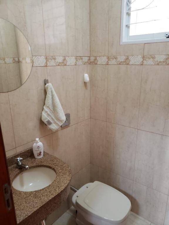 Casa à venda com 3 quartos, 230m² - Foto 30