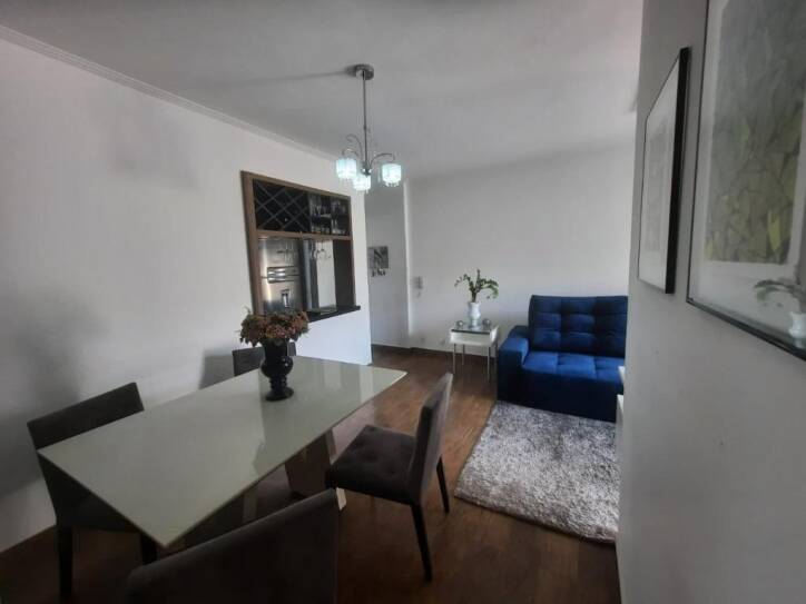 Apartamento à venda com 3 quartos, 77m² - Foto 2