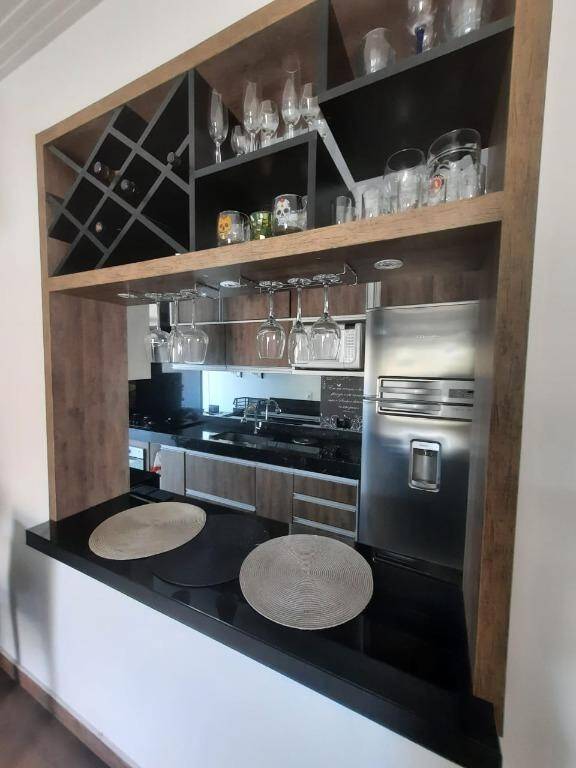 Apartamento à venda com 3 quartos, 77m² - Foto 3