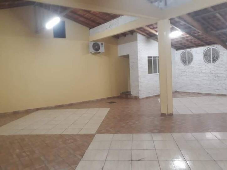 Chácara à venda com 3 quartos, 250m² - Foto 6