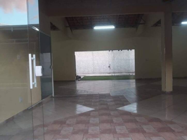 Chácara à venda com 3 quartos, 250m² - Foto 8