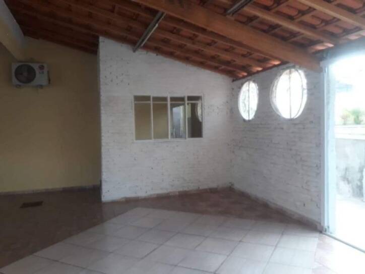 Chácara à venda com 3 quartos, 250m² - Foto 10