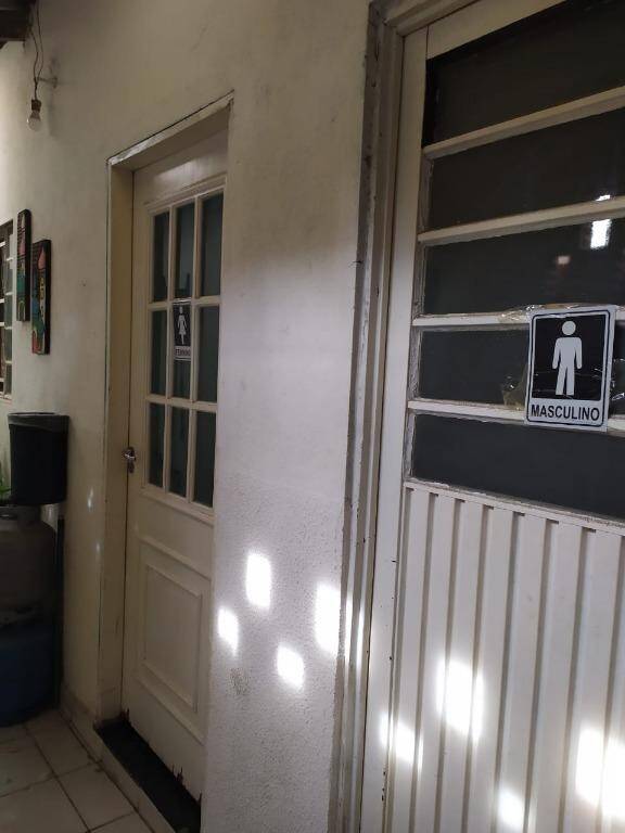 Casa à venda com 3 quartos, 250m² - Foto 6