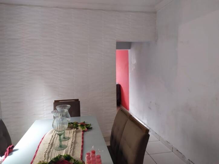 Casa à venda com 3 quartos, 250m² - Foto 17