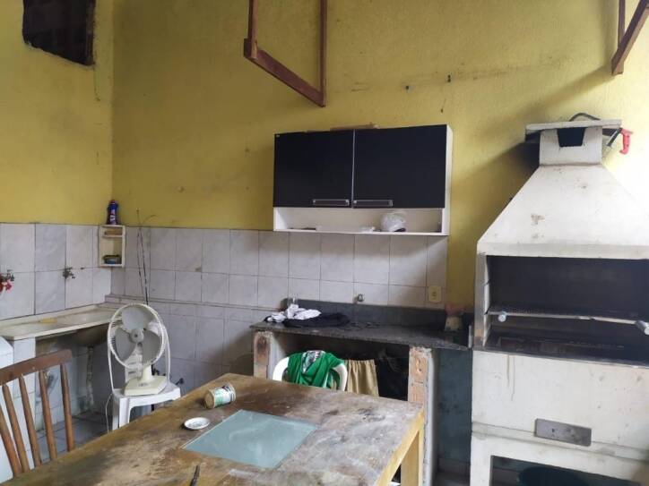 Casa à venda com 3 quartos, 250m² - Foto 23