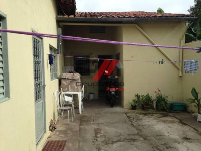 Casa para Venda em Taubaté - 3