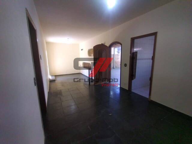 Casa para Venda em Taubaté - 3