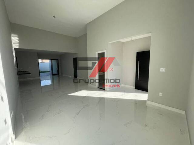 Casa para Venda em Taubaté - 3