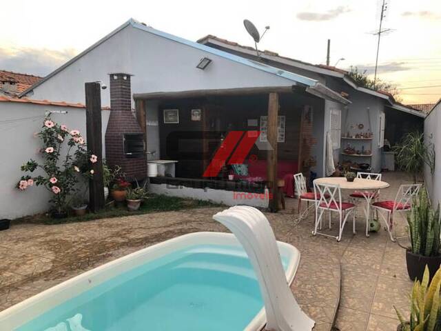 #CA0748 - Casa para Venda em Taubaté - SP - 2