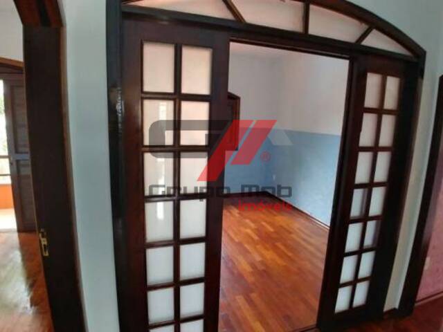 Sobrado para Venda em Taubaté - 3