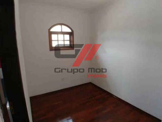 Sobrado para Venda em Taubaté - 4