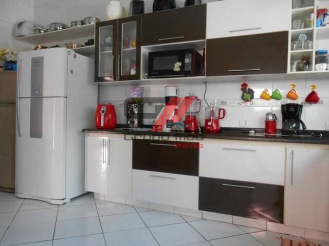 Sobrado para Venda em Taubaté - 2