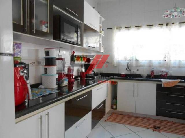 Sobrado para Venda em Taubaté - 3