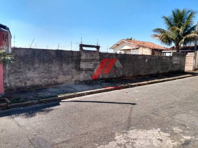 Terreno para Venda em Taubaté - 1